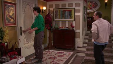 Liv y  Maddie 1x3