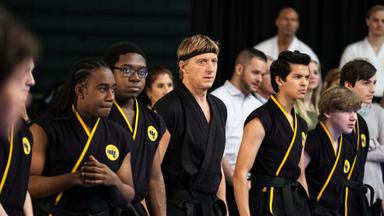 Cobra Kai 1x10